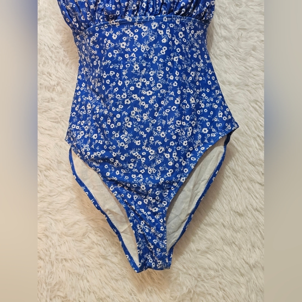 Elegant Blue Floral Women's One-Piece Swimsuit Size M - Picture 6 of 13